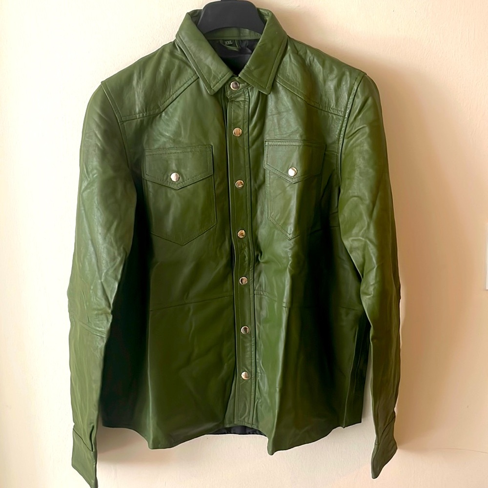 Mens Leather Shirt button down Lambskin Green Jacket Soft Light Size. Large